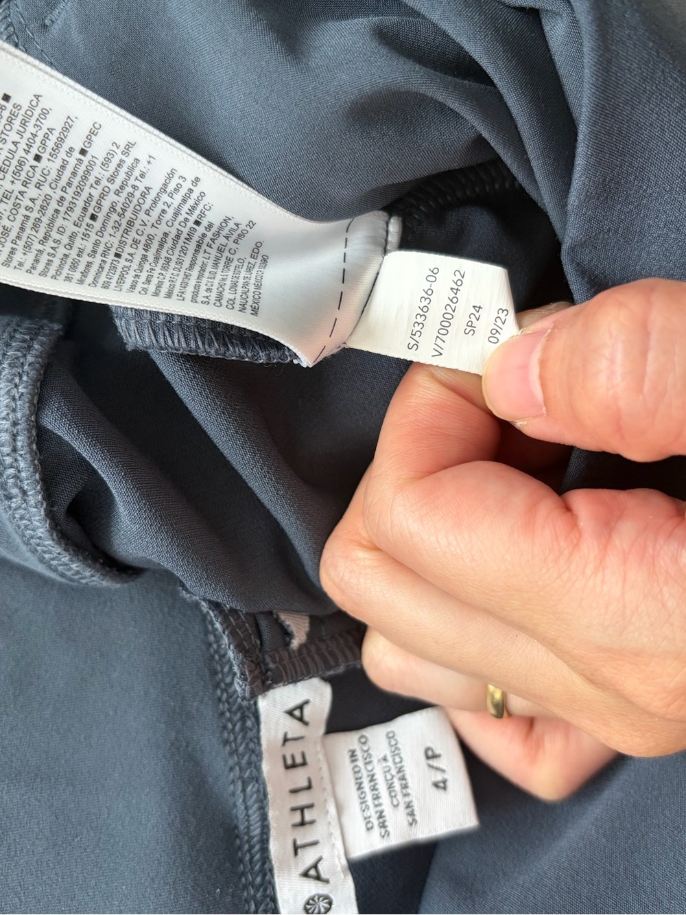 Athleta Endless High Rise Pant size 4P blue - Picture 7 of 7